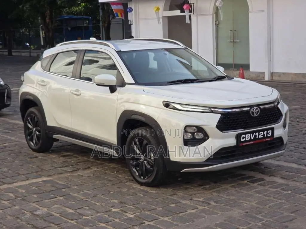 Toyota Taisor 2025 SUV (Used)