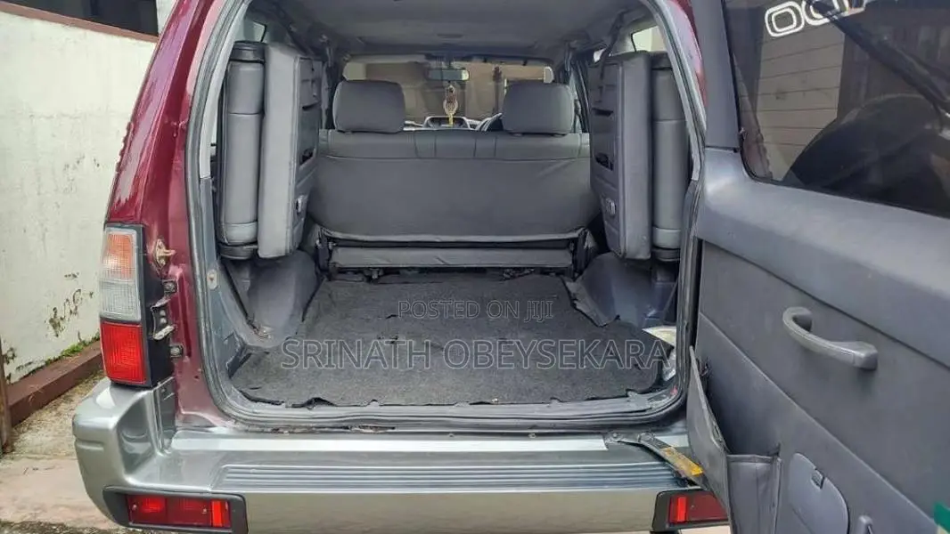 Toyota Land Cruiser 1998 SUV (Used)