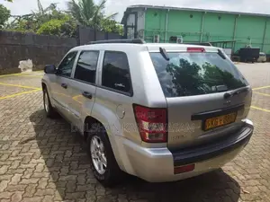 Jeep Cherokee 2005 SUV (Used)