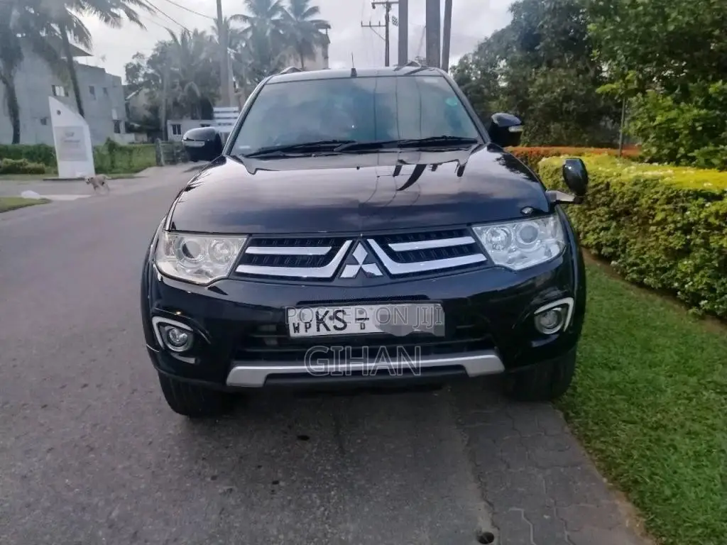 Mitsubishi Montero Sport 2011 SUV (Used)