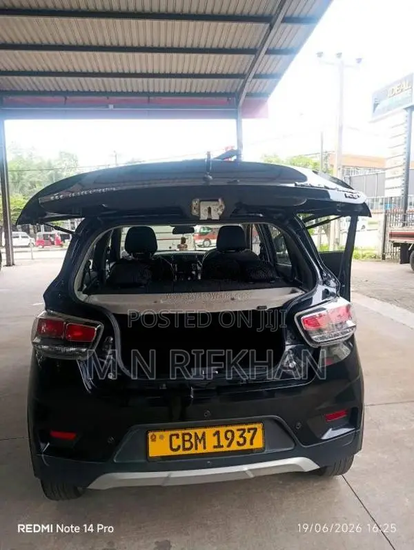 Mahindra KUV 100 2022 SUV (Used)