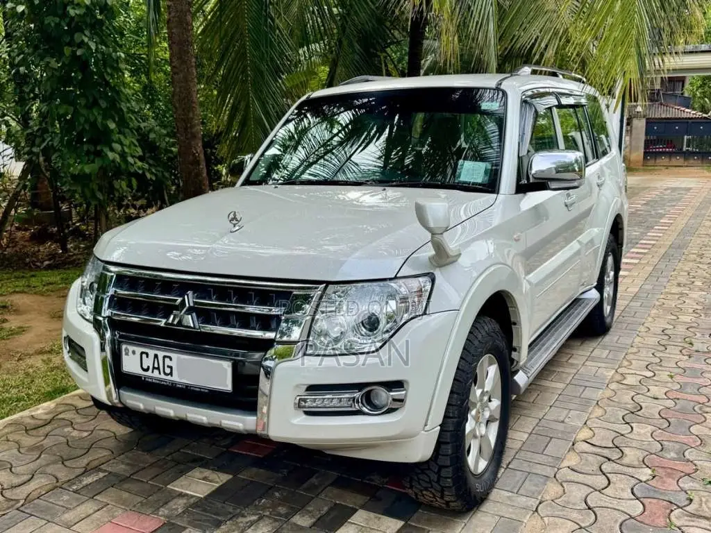Mitsubishi Montero 2015 SUV (Used)