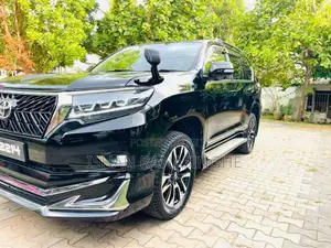 Toyota Prado 2011 SUV (Used)