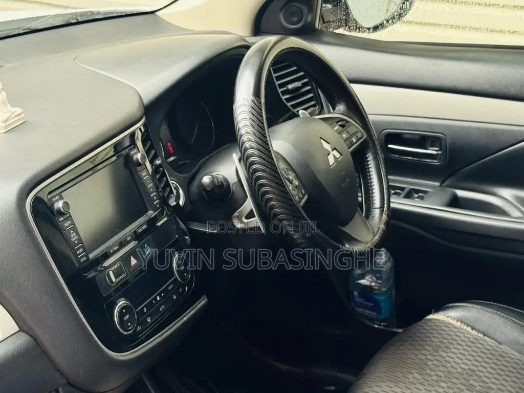 Mitsubishi Outlander 2015 SUV (Used)