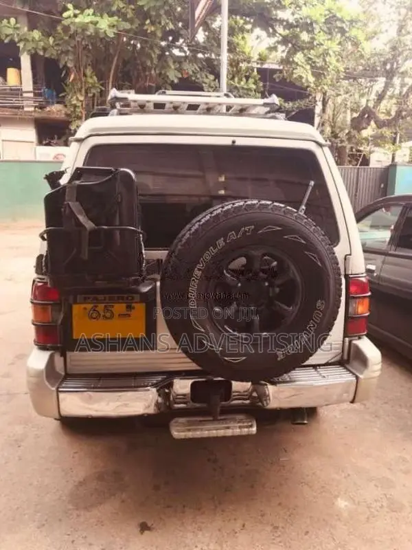 Jeep INTERCOOLER TURBO 2800 1996 SUV (Used)
