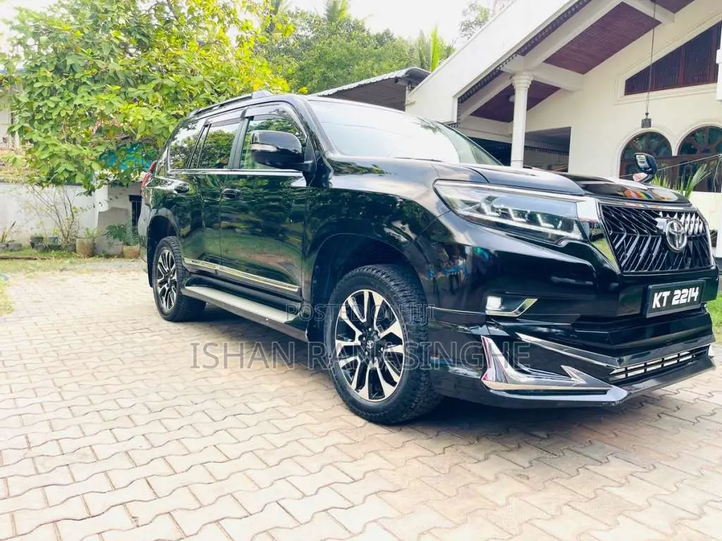 Toyota Prado 2011 SUV (Used)