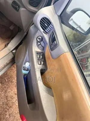 Hyundai Santa Fe 2004 SUV (Used)