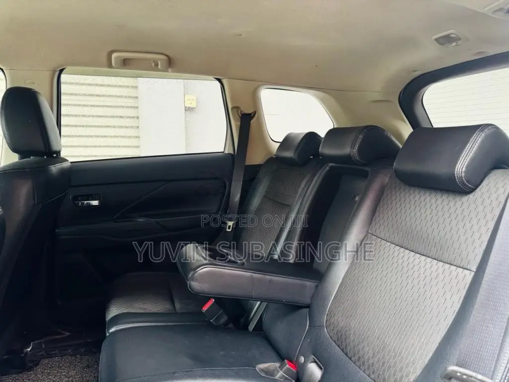 Mitsubishi Outlander 2015 SUV (Used)
