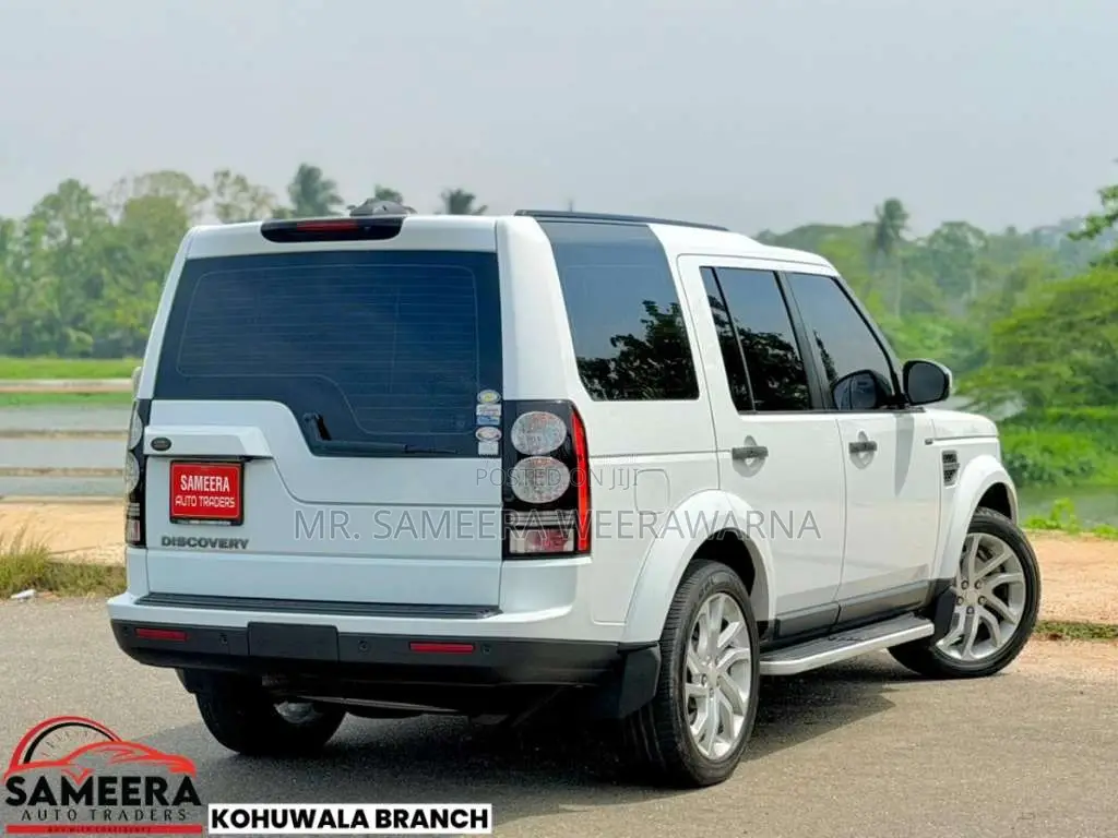 Land-Rover Discovery 4 2014 SUV (Used)