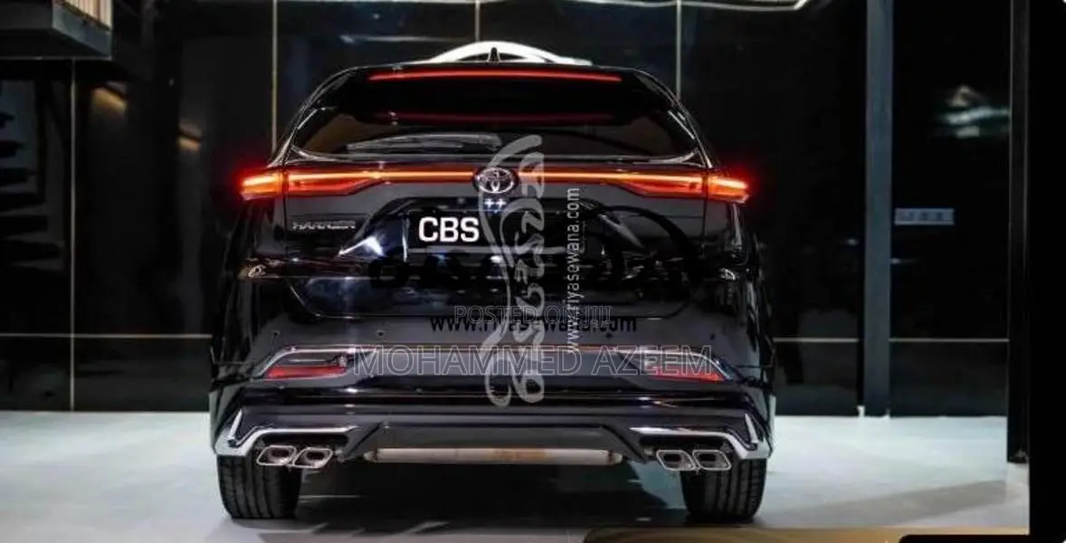 Toyota Harrier 2025 SUV (Used)
