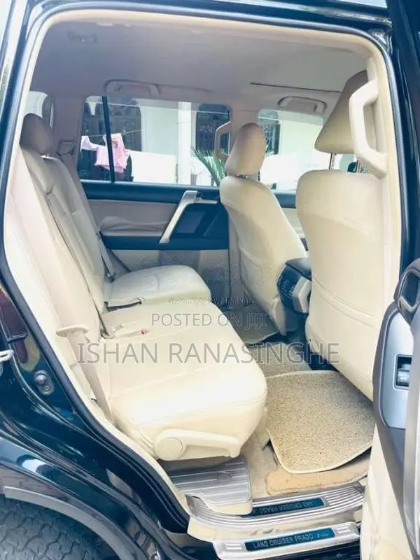 Toyota Prado 2011 SUV (Used)