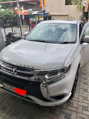 Mitsubishi Outlander 2015 SUV (Used)