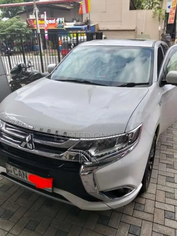 Mitsubishi Outlander 2015 SUV (Used)