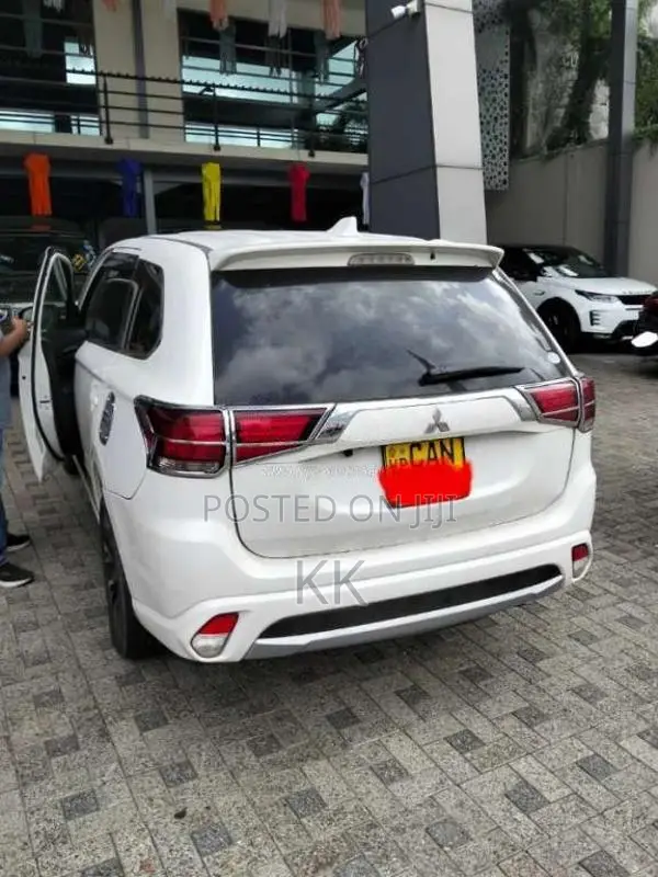 Mitsubishi Outlander 2015 SUV (Used)