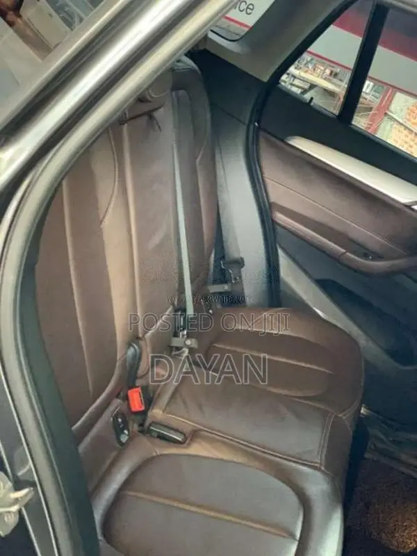 BMW X1 2018 SUV (Used)