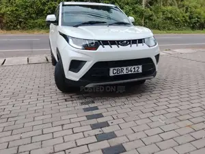 Mahindra KUV 100 2025 SUV (Used)