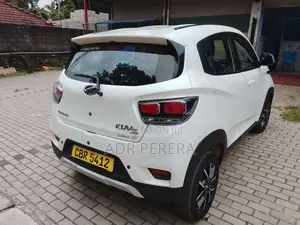 Mahindra KUV 100 2025 SUV (Used)