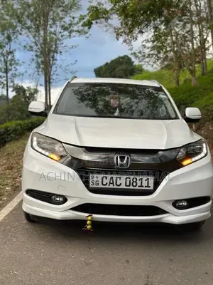 Honda Vezel 2014 SUV (Used)