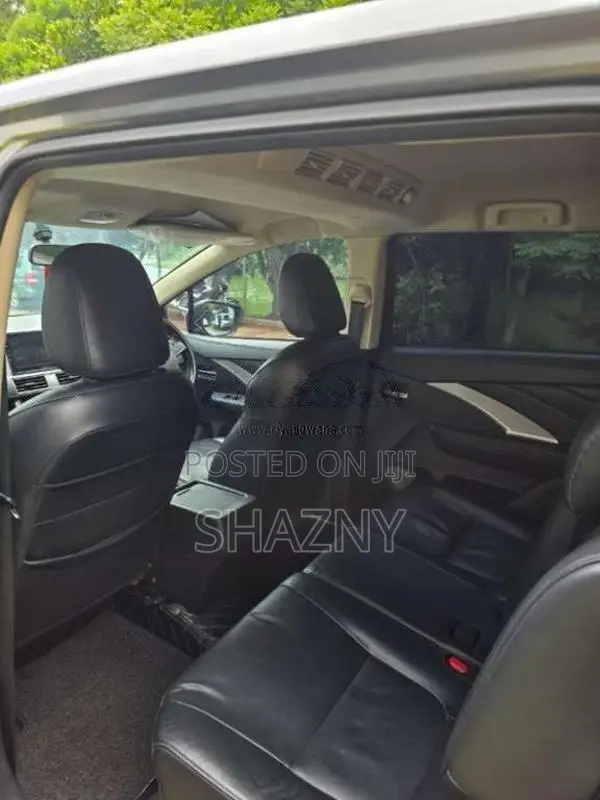 Mitsubishi Xpander 2018 SUV (Used)