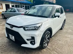 Toyota Raize 2023 SUV (Used)