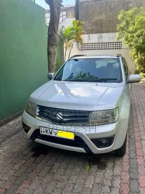 Suzuki Grand Vitara 2013 SUV (Used)