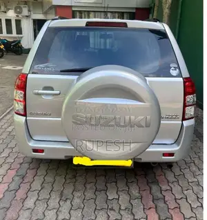 Suzuki Grand Vitara 2013 SUV (Used)