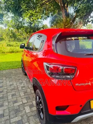 Mahindra KUV 100 2024 SUV (Used)
