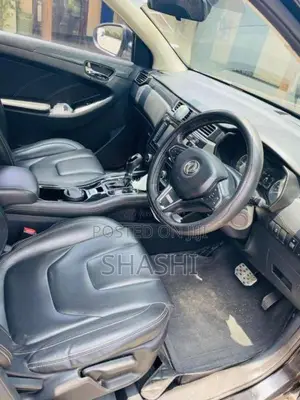 DFSK Glory 580 2022 SUV (Used)