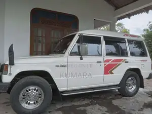 Mitsubishi Pajero Mk1 1988 SUV (Used)