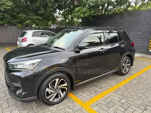 Toyota Raize Z Japan 2025 SUV (Used)