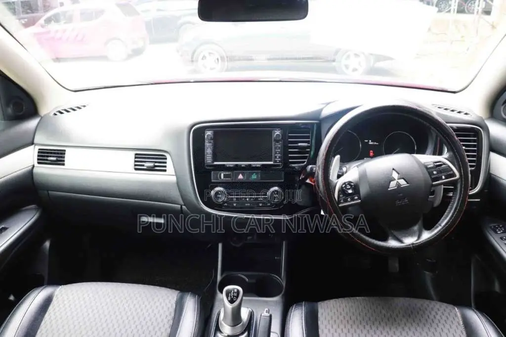 Mitsubishi Outlander 2016 SUV (Used)