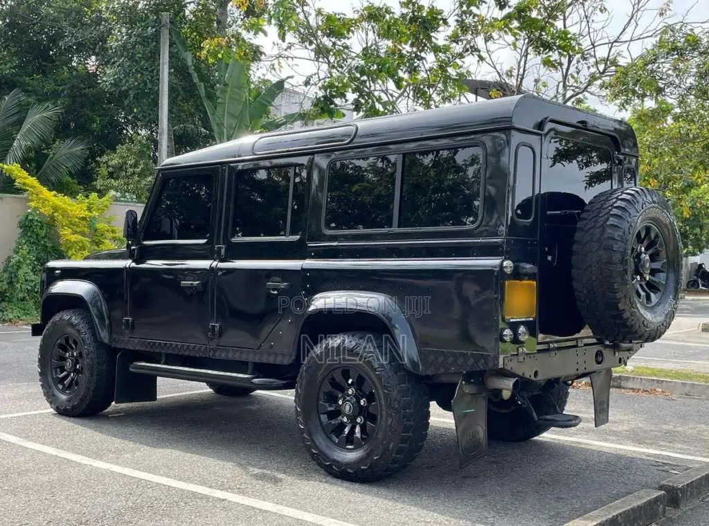 Land-Rover Defender 1985 SUV (Used)