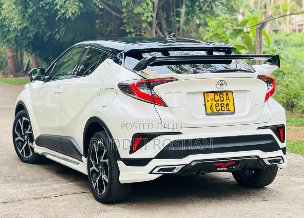 Toyota CHR NGX50 2017 SUV (Used)