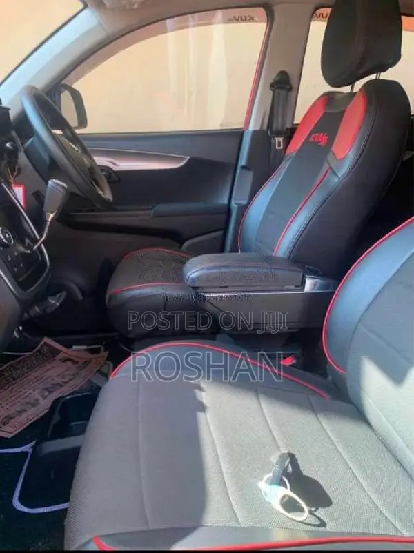 Mahindra KUV 100 2022 SUV (Used)