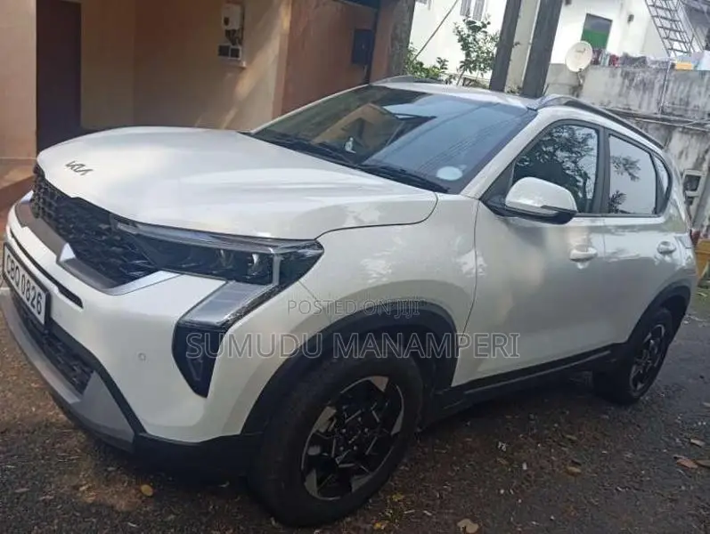 Kia Sonet 2025 SUV (Used)