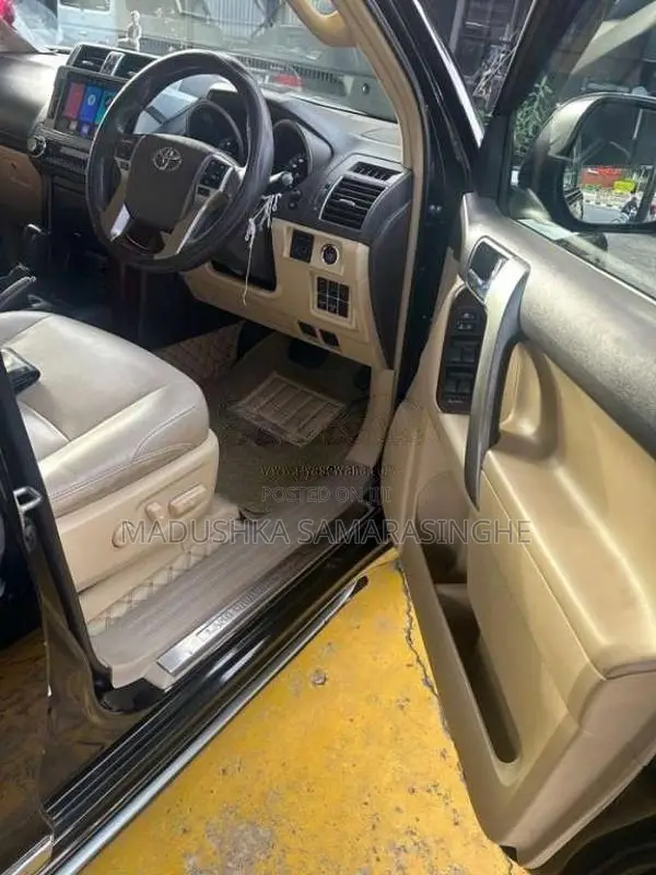 Toyota Prado 2016 SUV (Used)