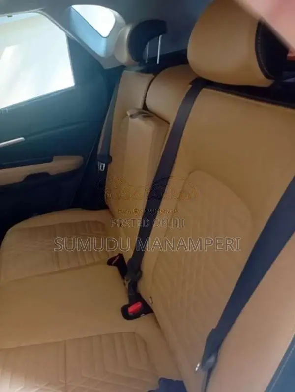 Kia Sonet 2025 SUV (Used)