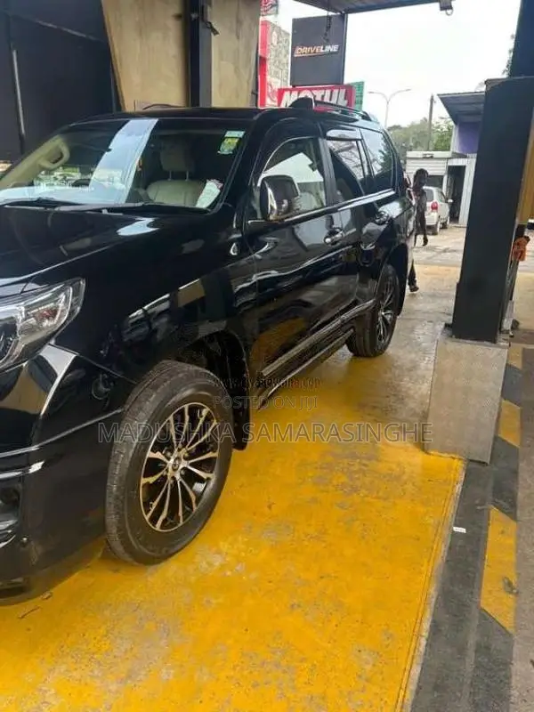 Toyota Prado 2016 SUV (Used)