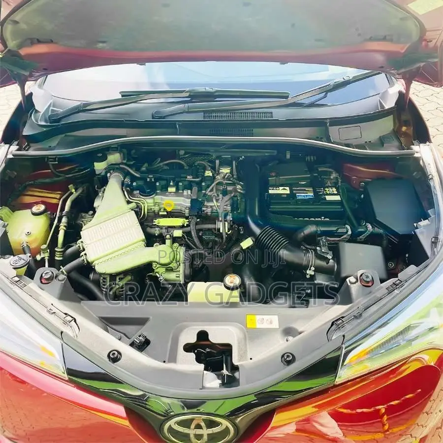 Toyota CHR Ngx10 2018 SUV (Used)