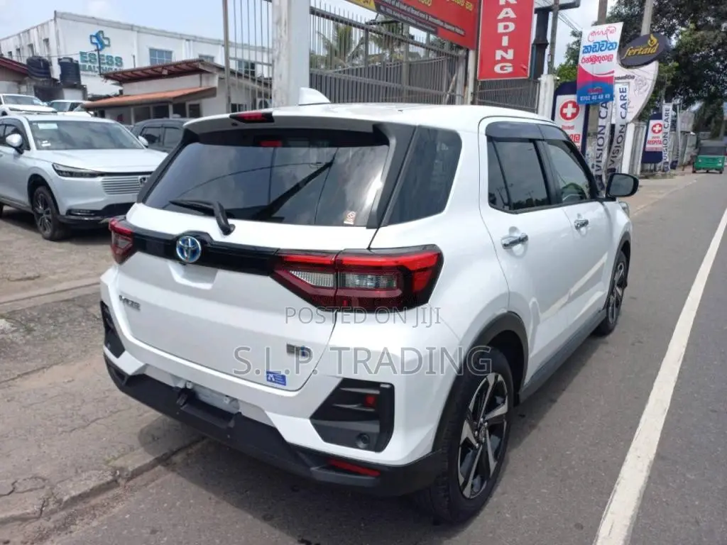 Toyota Raize 2023 SUV Unregistered (Recondition)