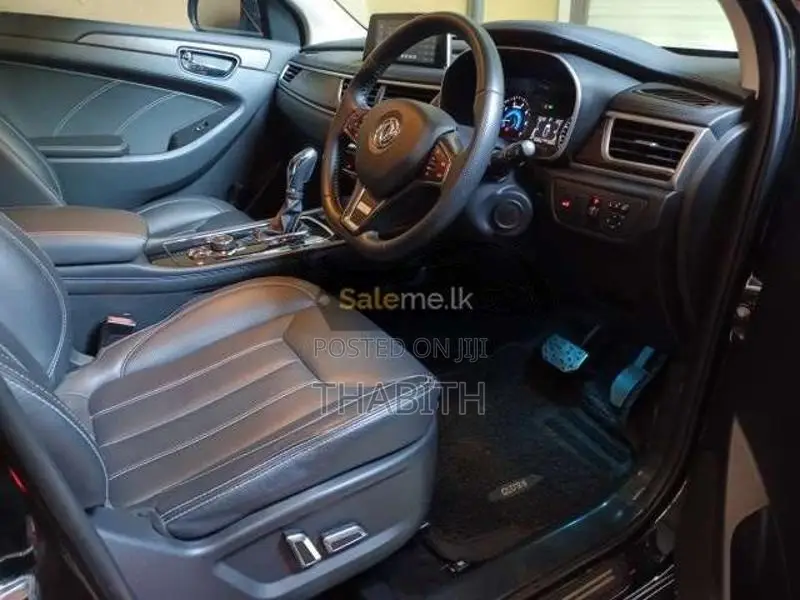 DFSK Glory I-Auto 2022 SUV (Used)