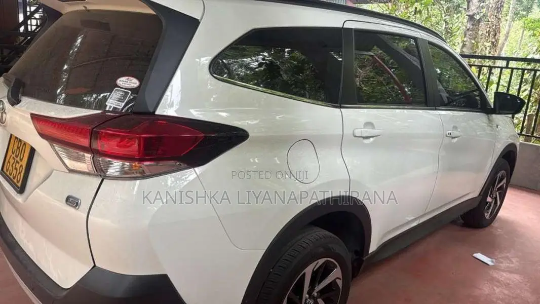 Toyota Rush 2025 SUV (Used)