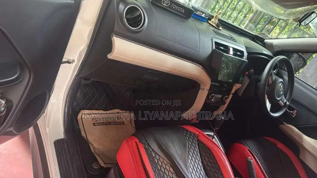 Toyota Rush 2025 SUV (Used)