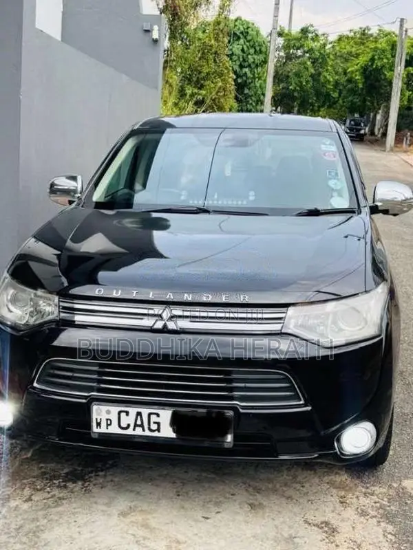 Mitsubishi Outlander 2015 SUV (Used)