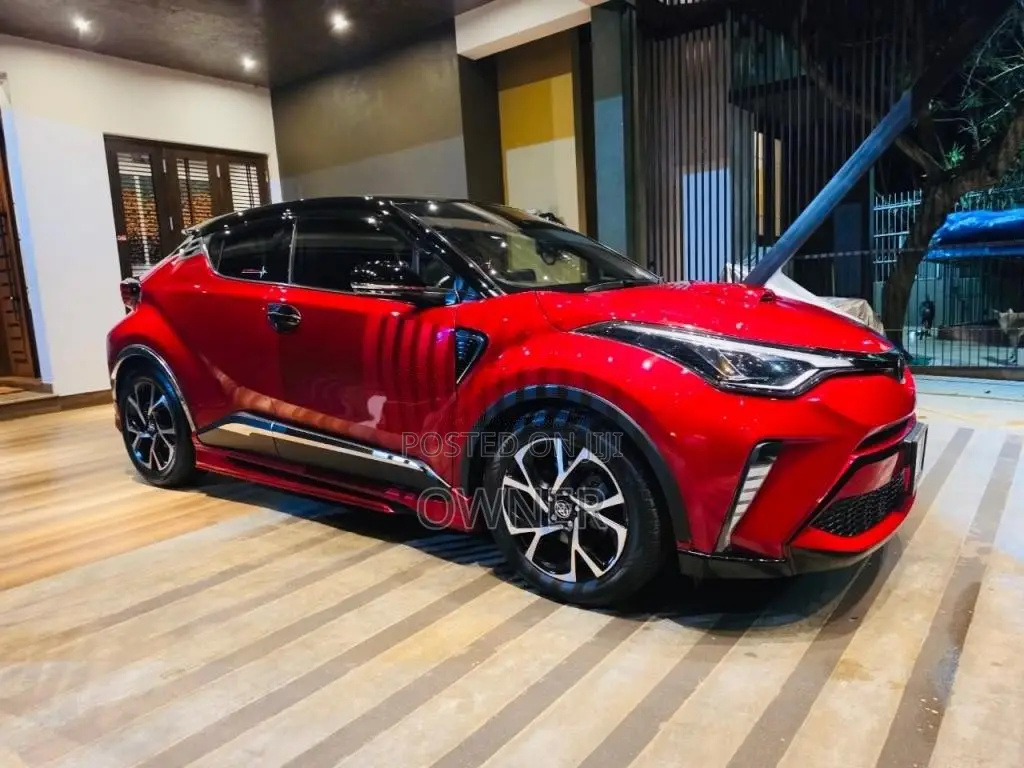 Toyota CHR 2020 SUV (Used)