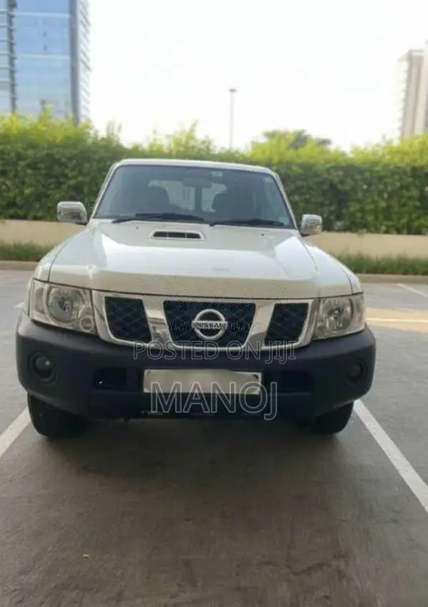 Nissan Patrol 2013 SUV (Used)