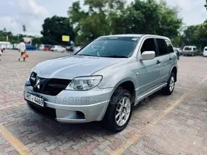 Mitsubishi Outlander 2003 SUV (Used)