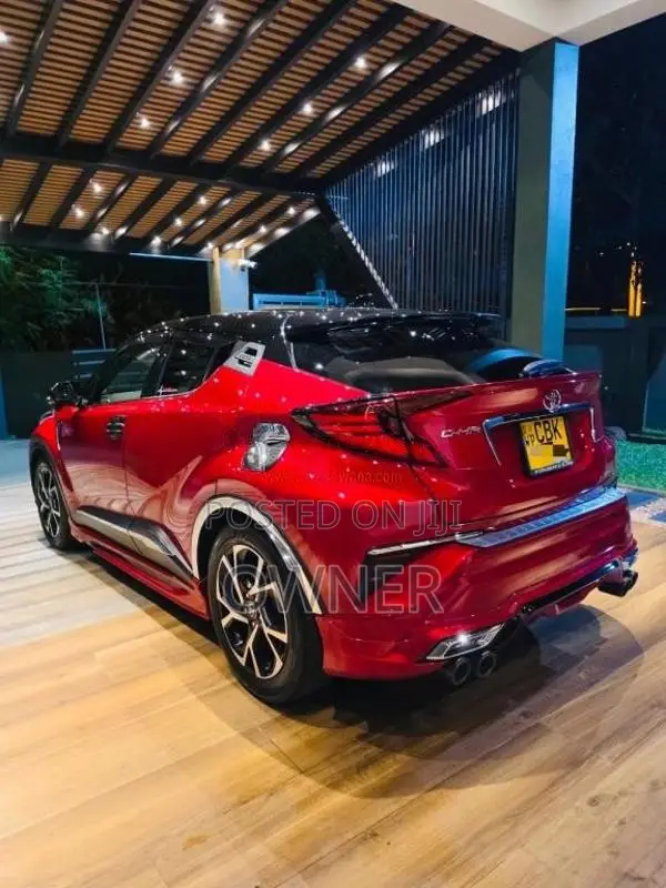 Toyota CHR 2020 SUV (Used)