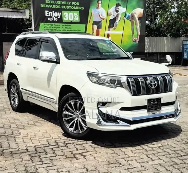 Toyota Prado 2012 SUV (Used)