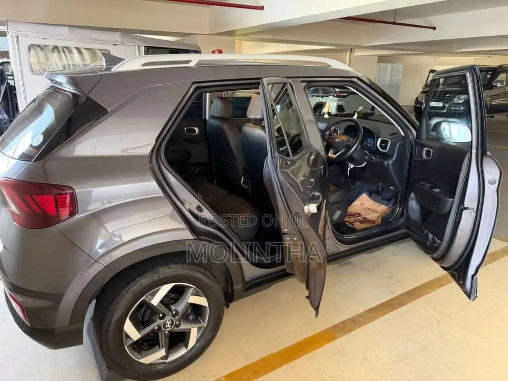 Hyundai Venue 2019 SUV (Used)